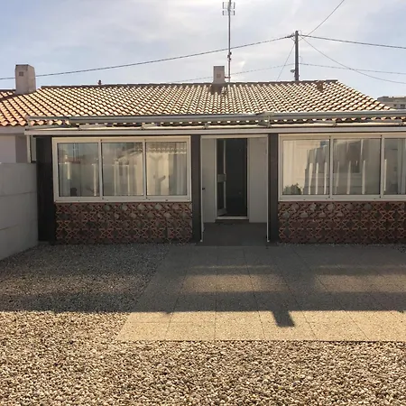 Maison A A Proximite De La Plage, 3 Chambres, Terrasse - Fr-1-323-564 *
