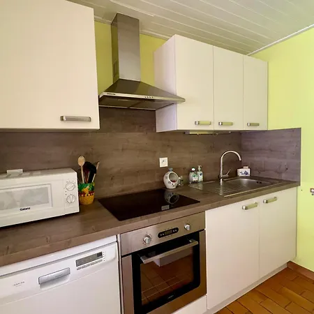 Maison A A Proximite De La Plage, 3 Chambres, Terrasse - Fr-1-323-564 *